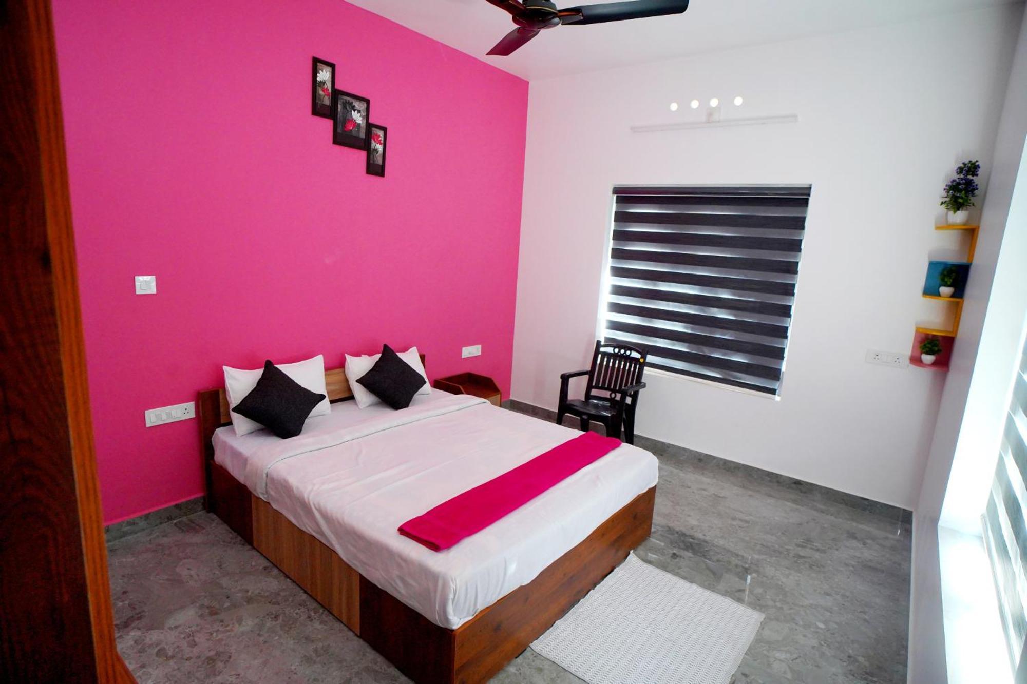 Vaishnavam Double Bedroom Villa Thekkady Eksteriør bilde